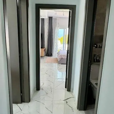 Апартаменты Valendra *