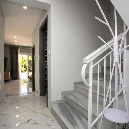 Апартаменты Valendra Пейя