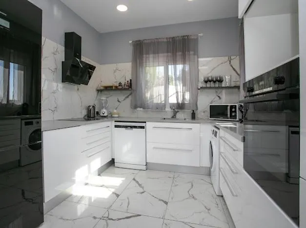 Valendra Lägenhet *